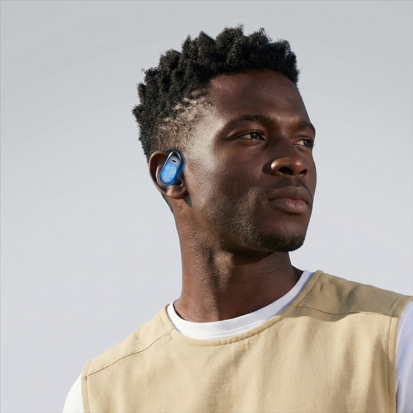 Smart Translation Earbuds | Wireless AI Translator with Real-Time Support | Compact Design for Effortless Communication