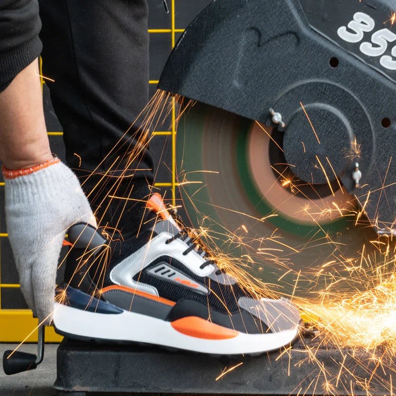 Lightweight Steel Toe Work Sneakers with Breathable Fabric