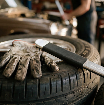 Heavy-Duty Tire Pry Bar Tool with Ergonomic Grip & Industrial-Grade Steel